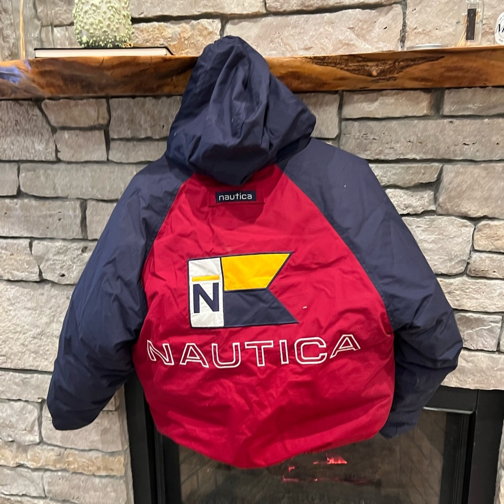 REVERSIBLE VINTAGE 90’s NAUTICAL PUFFER